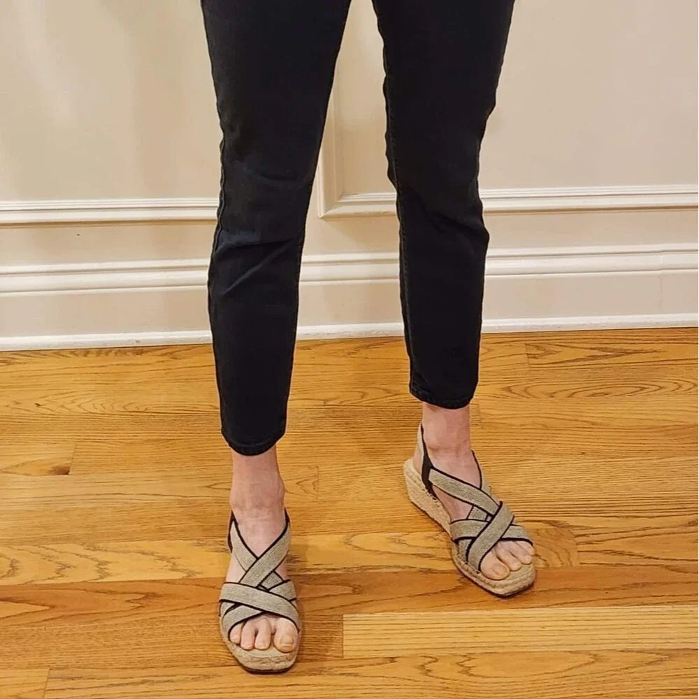 Me Too Cami Wedge Heels Sandals Linen and Black 10